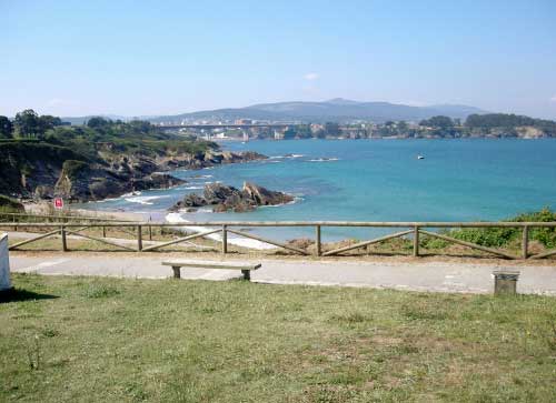 Ría del Eo con puente los Santos (Asturias-Galicia)