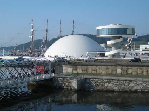 Centro Niemeyes de Avilés