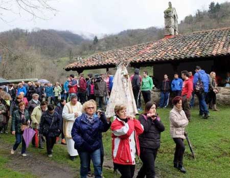 Fiesta de La Flor en Lena 2016