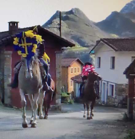 Aguinalderos de Cazo (Ponga-Asturias) en 2016