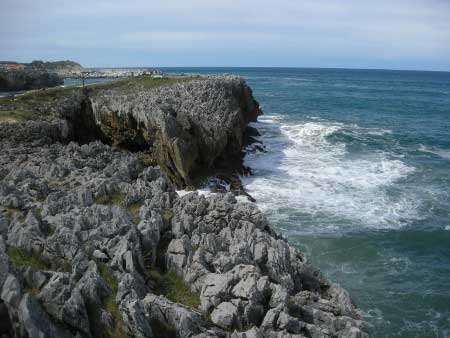 Costa de Llanes. Zona Cantábrica (Asturias).