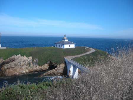 Isla Pancha y Faro de Ribadeo (Lugo)